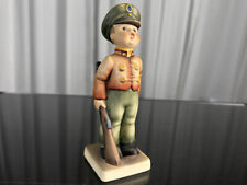  M.I. Hummel Figur 332