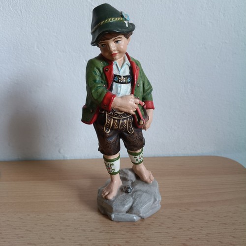 Dekofigur junge tracht - dekofigur, in