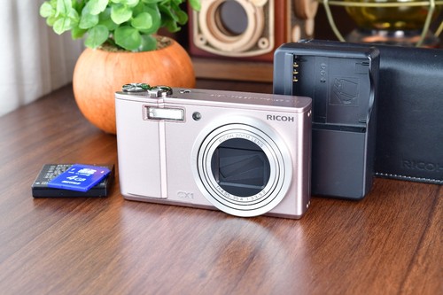 Exzellent ricoh cx1 - ⏯️[exzellent+5],