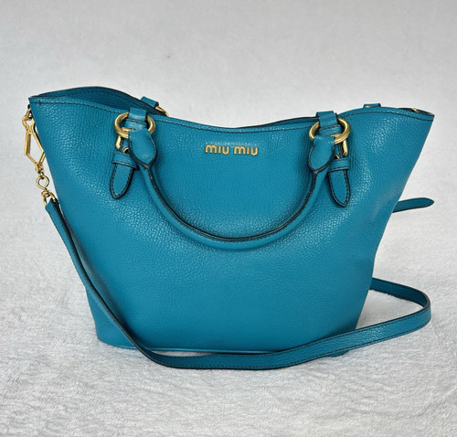 Miu vitello - (by, „vitello