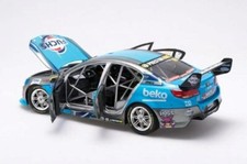 HOLDEN VF COMMODORE V8