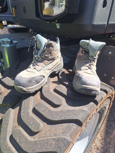 Schwere bauschutzstiefel - bauschutzstiefel, /