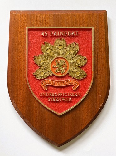 Holztafel mit wappen der - holztafel,