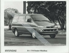 7 Pressefotos Hyundai H1 Minibus 3-7-9 Sitzer ca.2000