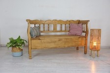 schöne Truhenbank im