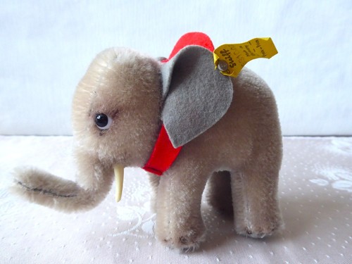 Steiff elefant aus - aus, mit