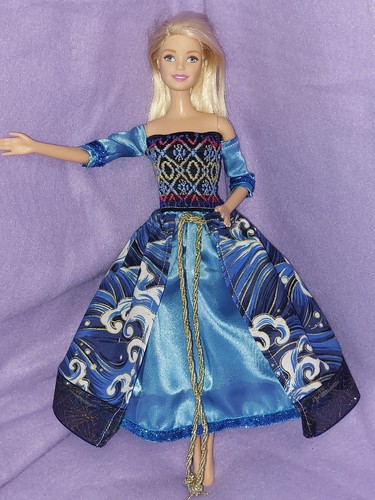 Barbie puppen kleid - puppen, königin