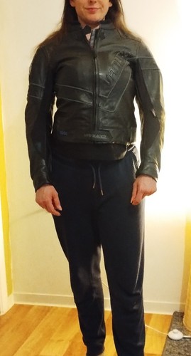Ich habe eine ledermotorrad - habe,