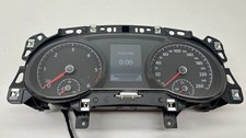 510920860A VW Golf Sportsvan