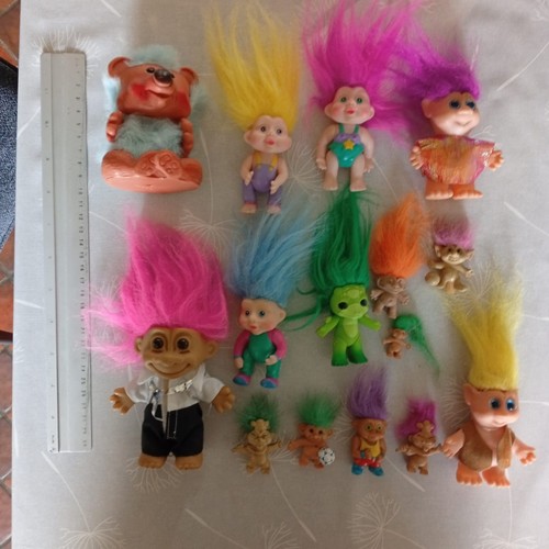 Konvolut figuren troll - figuren,