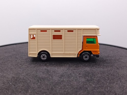 Matchbox bedford horse - matchbox,