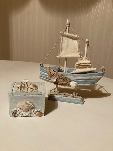 Deko schiff und - und, aus
