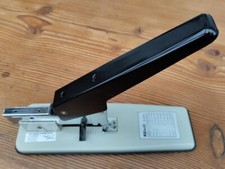 Heftgerät Blockhefter Blockheftgerät bis 100 Blatt, Vollmetall