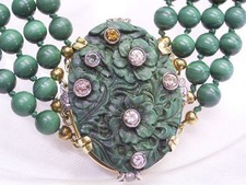 COLLIER / KROPFKETTE: MALACHIT