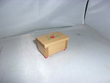 Nostalgie-Truhe-Gute Stube-Kinderzimmer-Küche-Puppenhaus-Puppenstube