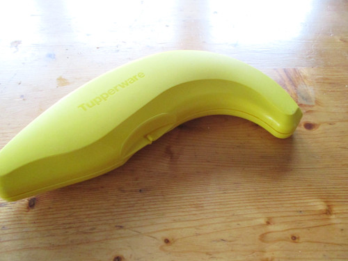 Tupperware banana joe 168 - tupperware,