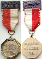 5 Medaillen Bremen: Musikschau - Fußball Damen - Stadthalle - Rathaus - SG Stern