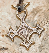 Amulett Messing KREUZ DER