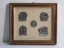 Rahmen Mit Miniatur Skulpturen