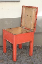 Schöner BAUHAUS Tisch Hocker