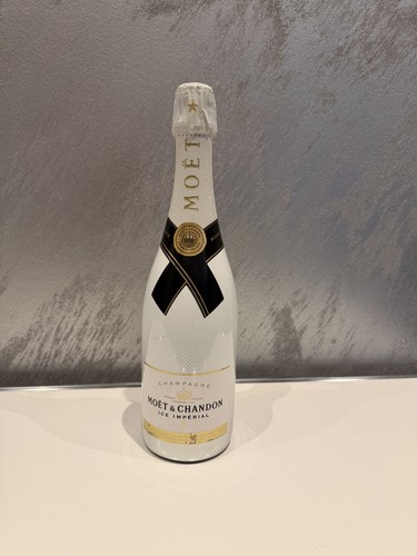 Moet chandon ice imperial - &,
