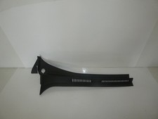 Wasserkasten Abdeckung rechts VW Golf Plus Bj2012 1,2l TSI 77kw 5M0819404B