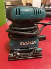 Makita BO4556 1/4 Sheet
