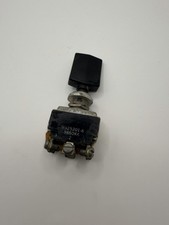 MS25201-6  Cessna Flap