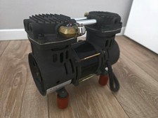 Thomas Ölfreie Doppelkolben