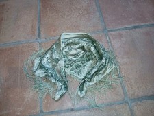 Trachten Halstuch Tuch Schal Seide Tracht Folklore grün mit Fransen 100% Seide