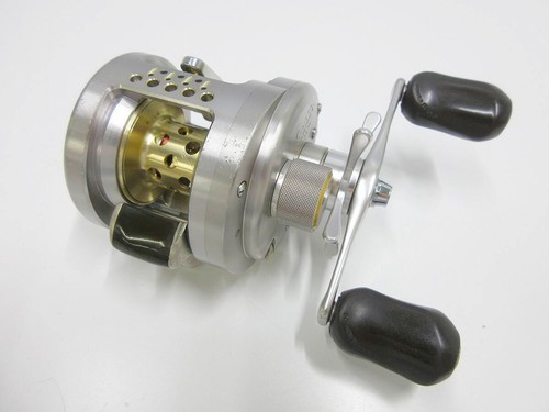 Shimano calcutta conquest - calcutta,