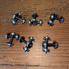 12x Radachsen Konvolut H0 beidseitig isoliert 9x26 mm