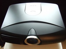 SIM2 Domino D60 High-End Heimkino-Beamer (0.95" DMD, nativ 1080p)