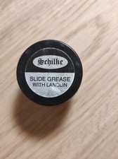 Korg und Zugfett Schilke