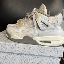Air Jordan 4 Retro SE Photon