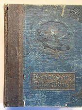 Alte Hausbibel mit