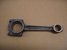 Pleuelstange passend für IHC McCormick D214, D215, D217, D219, D322, D323, D324 