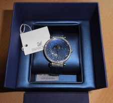 Damenuhr Swarovski Nr.5613320 Mondphasenuhr Edelstahl Lederarmband blau