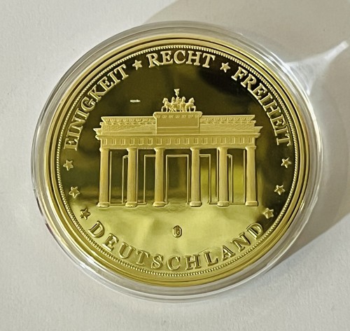 Einigkeit•Recht•Freiheit