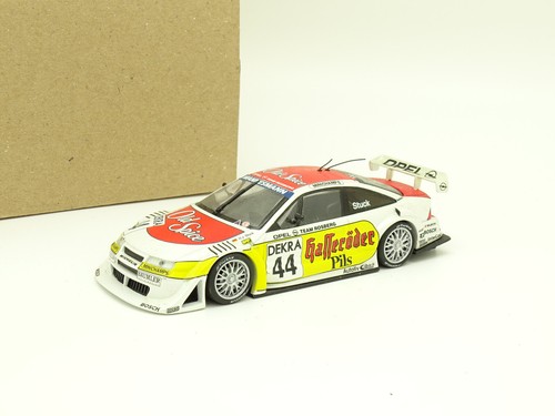 Minichamps opel calibra - 1/43,