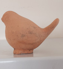 KLEINER VOGEL Garten-Deko-Figur aus Terracotta