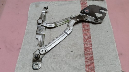 Audi scharnier - audi, b5