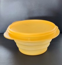 Platzsparende Mini-Max Faltschüssel in Sonnengelb 700 ml von Tupperware 