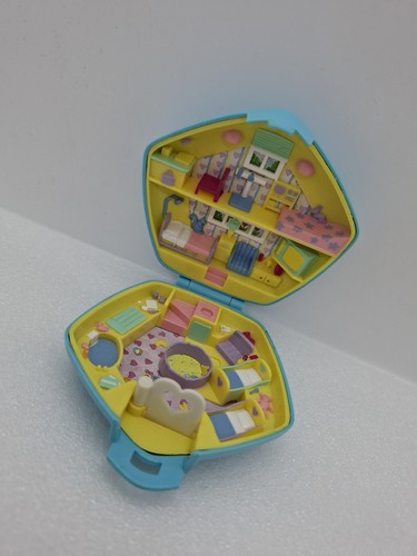 Polly pocket the nursery - in,