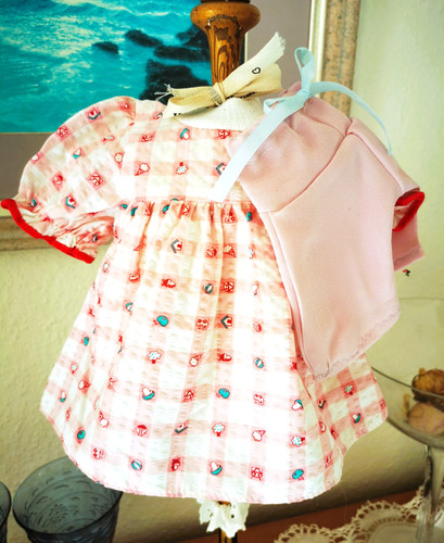Süßes antikes puppenoutfit - süßes,