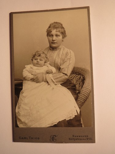Hannover junge frau mit baby - frau,