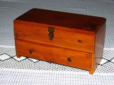 Alte kleine Holz Schatulle