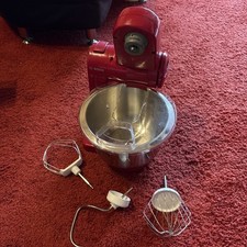 Küchenmaschine BOSCH MUM44R2A
