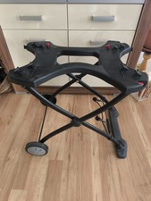 Weber Q Rollwagen für