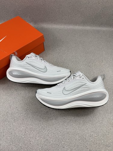 Größe nike vomero plus - 7,